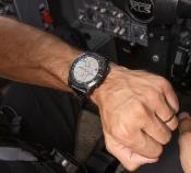 Gps aviation smartwatch D2™ Mach 1 Pro Titane and AMOLED Garmin